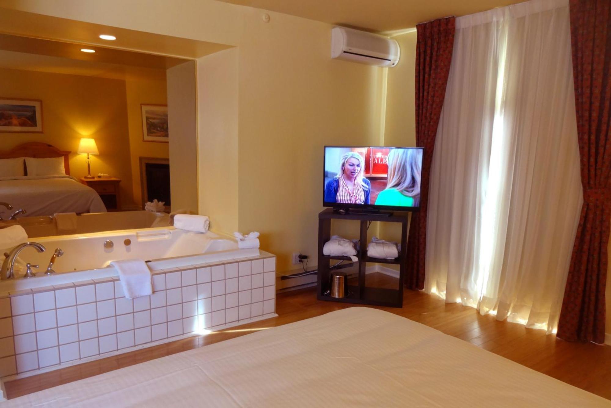 Hotel Alila Saint-Sauveur-des-Monts Dış mekan fotoğraf