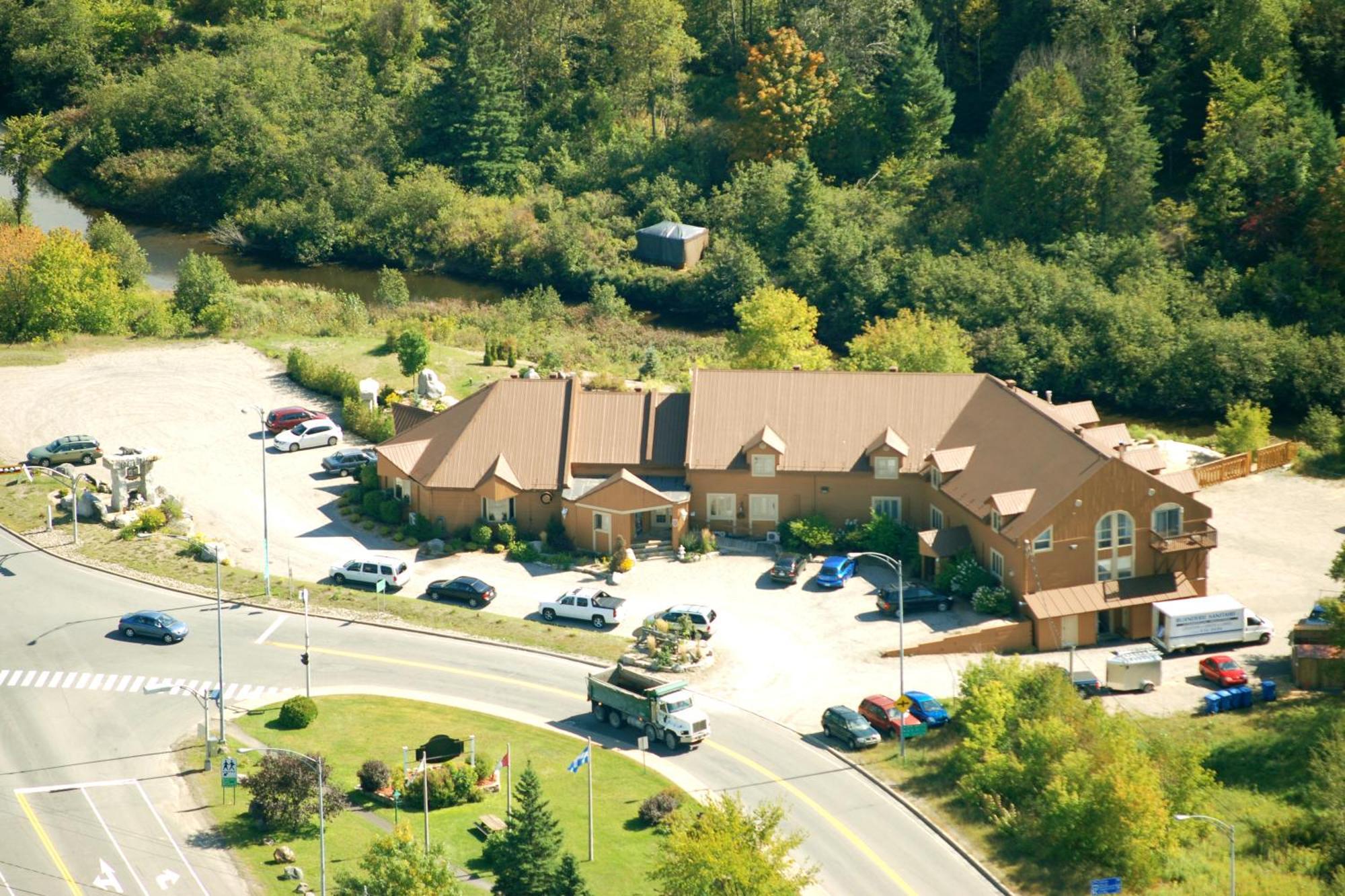 Hotel Alila Saint-Sauveur-des-Monts Dış mekan fotoğraf