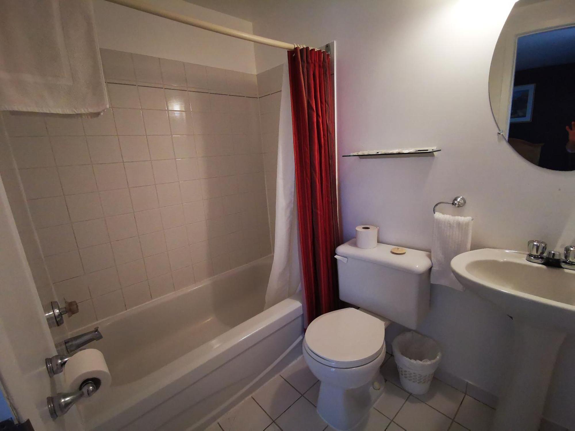 Hotel Alila Saint-Sauveur-des-Monts Oda fotoğraf